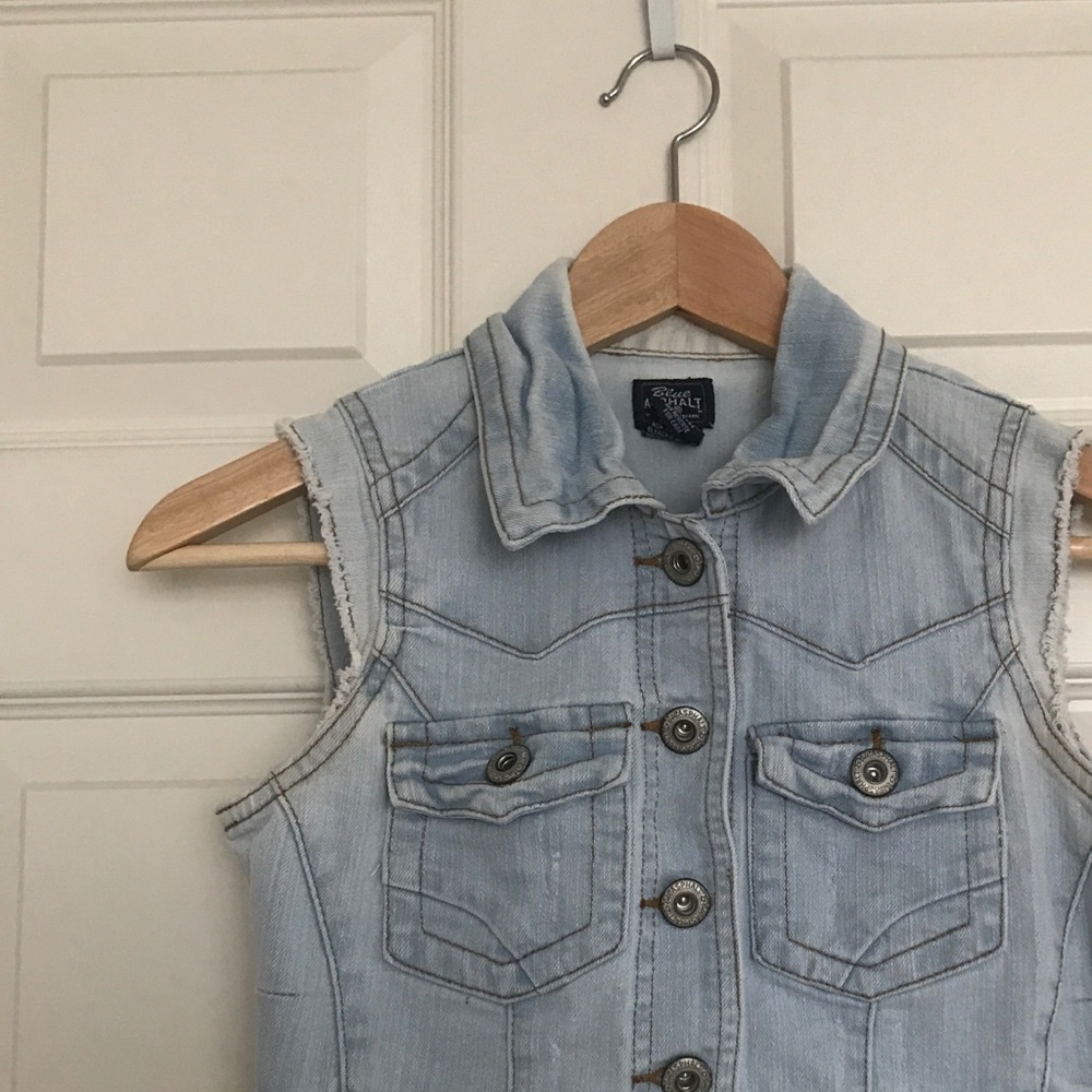 Cropped Jean Vest